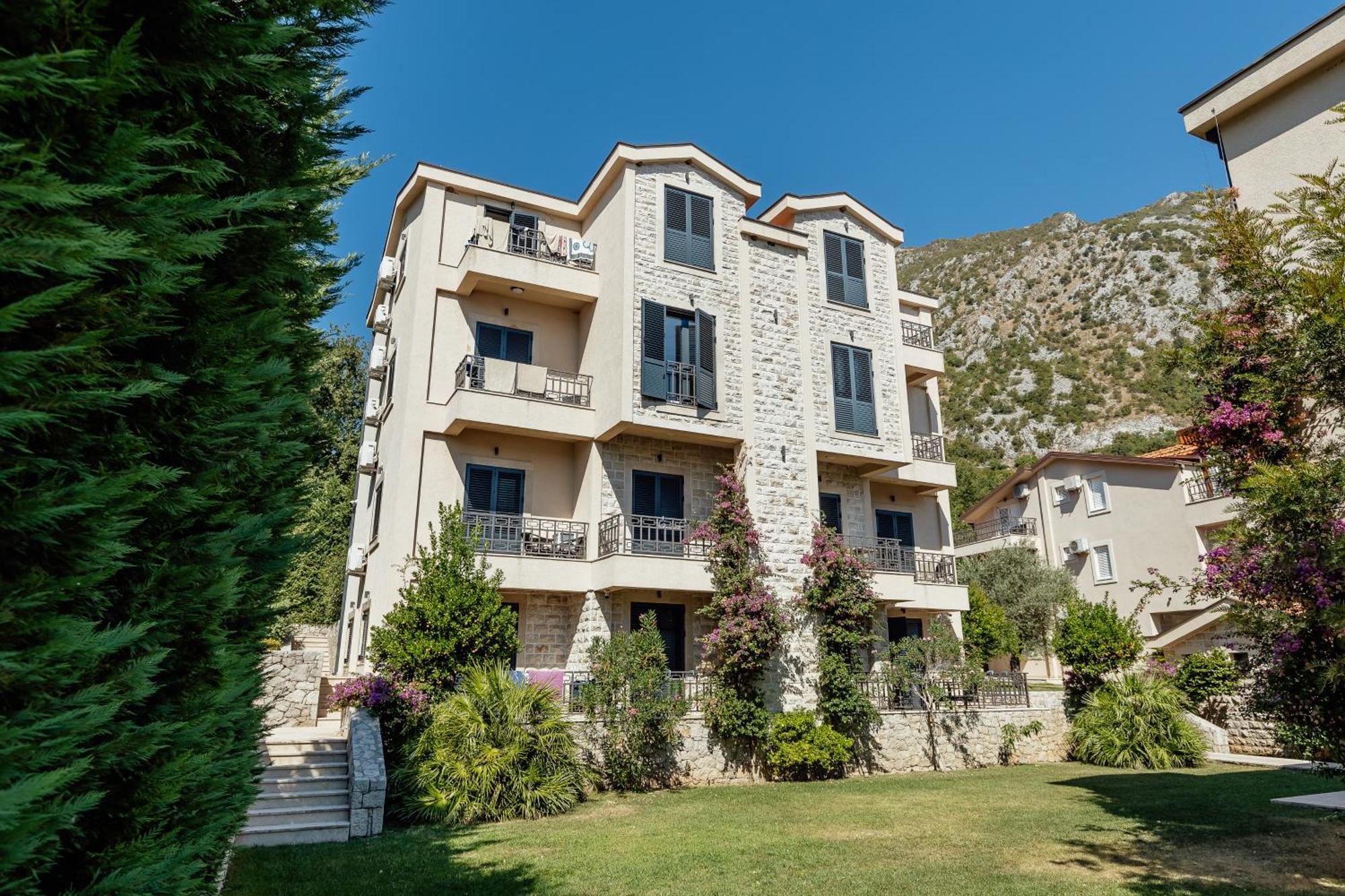 Bellezza Resort & Spa Kotor Eksteriør bilde