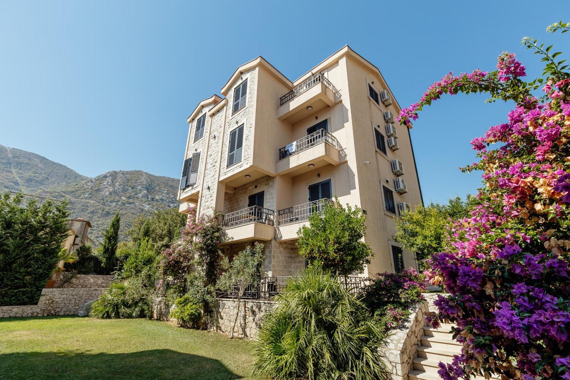 Bellezza Resort & Spa Kotor Eksteriør bilde